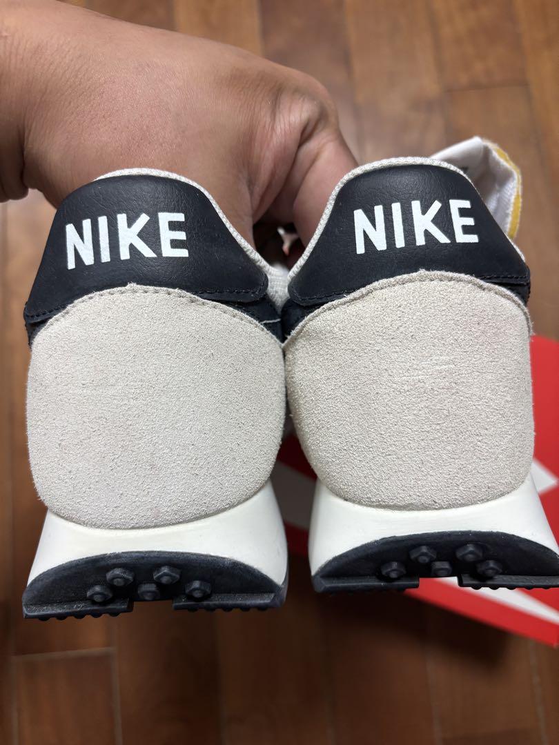 Nike テイルウインド 79 ランニング