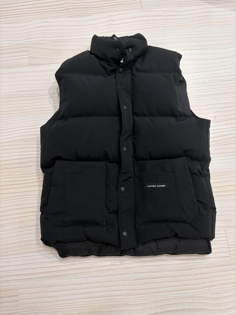 CANADA GOOSE 黒 ウィンザーベスト