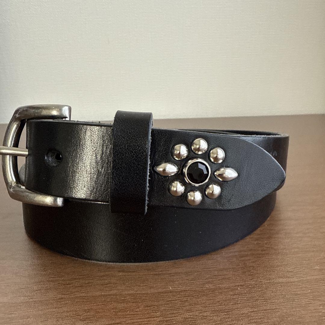 【美品‼️】BARNS 栃木レザースタッズベルト