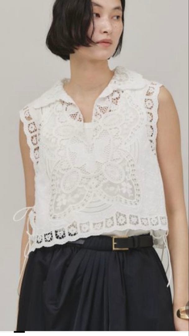 今期　カレンソロジー　エンブロイダリーブラウス