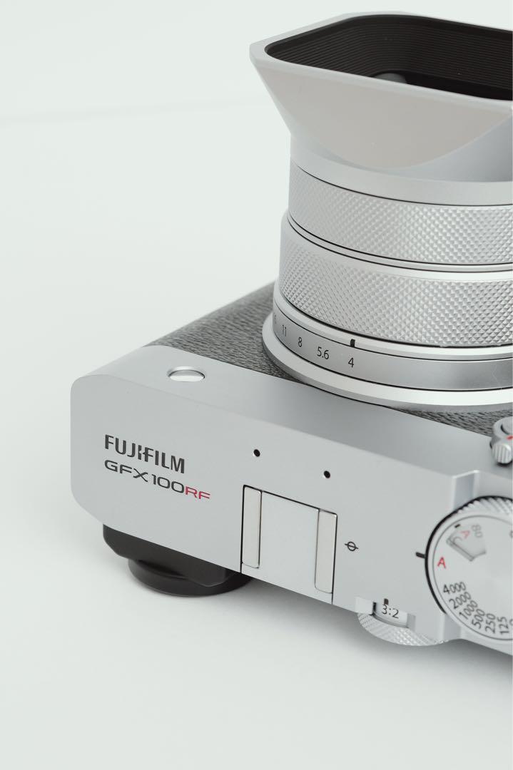 ブランド通販 GFX100RF 値下げ中】FUJIFILM S回数1200回 カメラ 付属品完備 デジタルカメラ