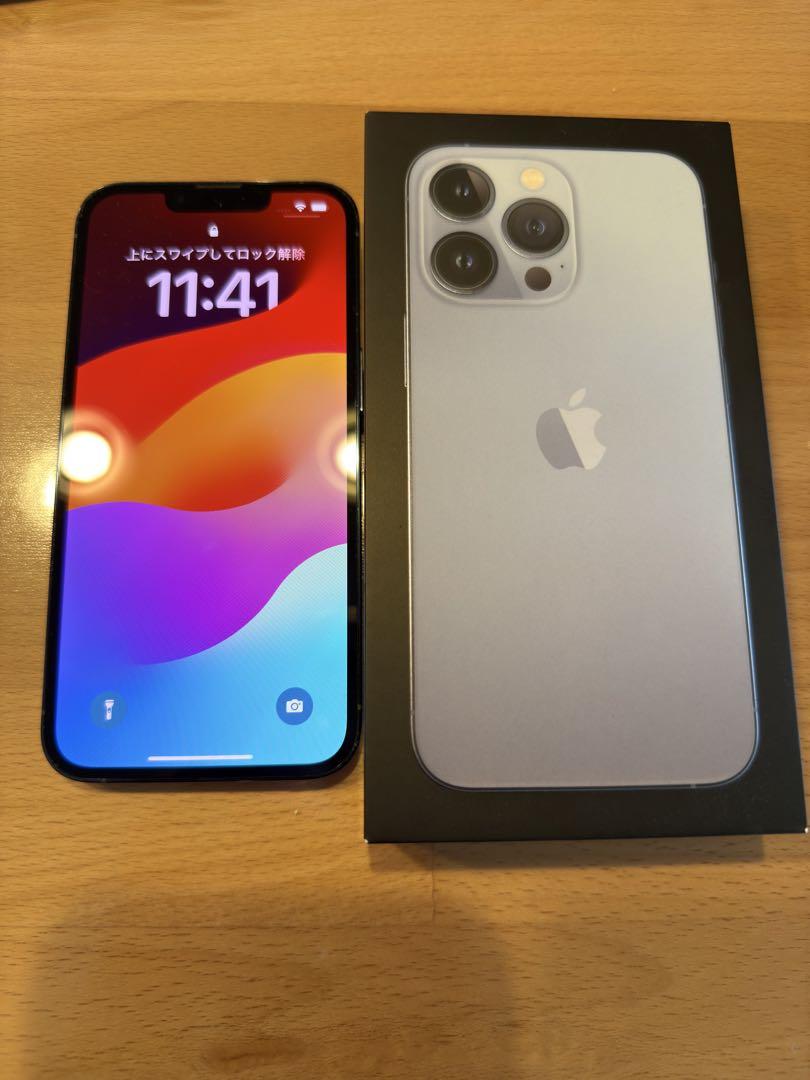 iPhone 13 Pro 256GB シエラブルー 背面ひび割れあり