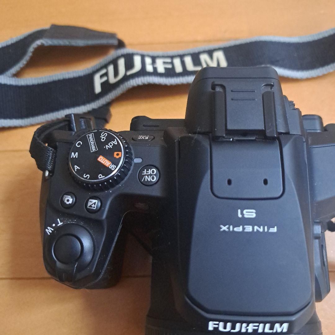 FUJIFILM FinePix S デジタルカメラ 50倍ズーム 富士フイルム、光学50倍ズームの「FinePix SL1000」 - 価格.com