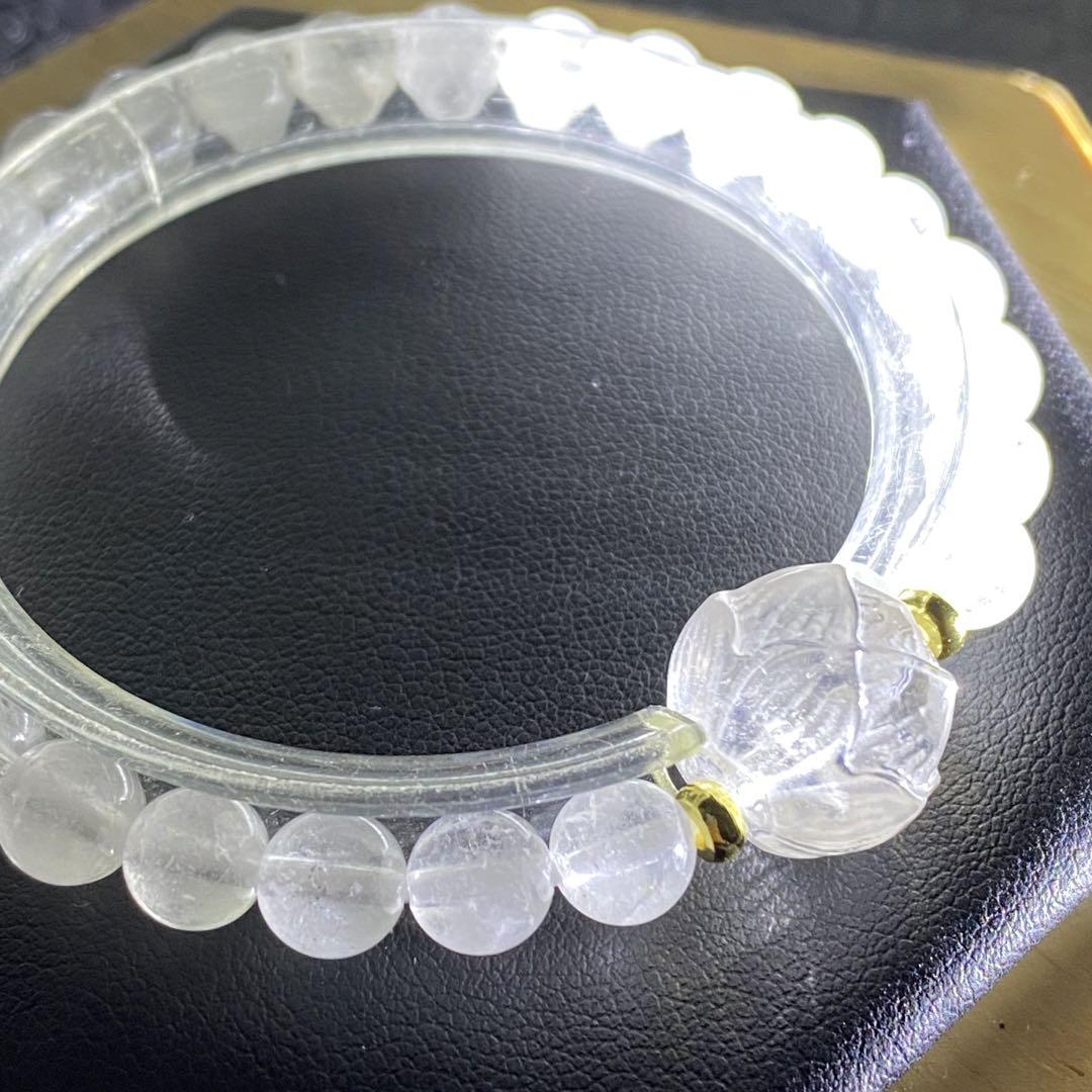 14mm蓮花水晶入り❤︎ カンチェンジュンガ産水晶 6mmブレスレット 14mm蓮花水晶入り❤︎ カンチェンジュンガ産水晶 6mmブレスレッ