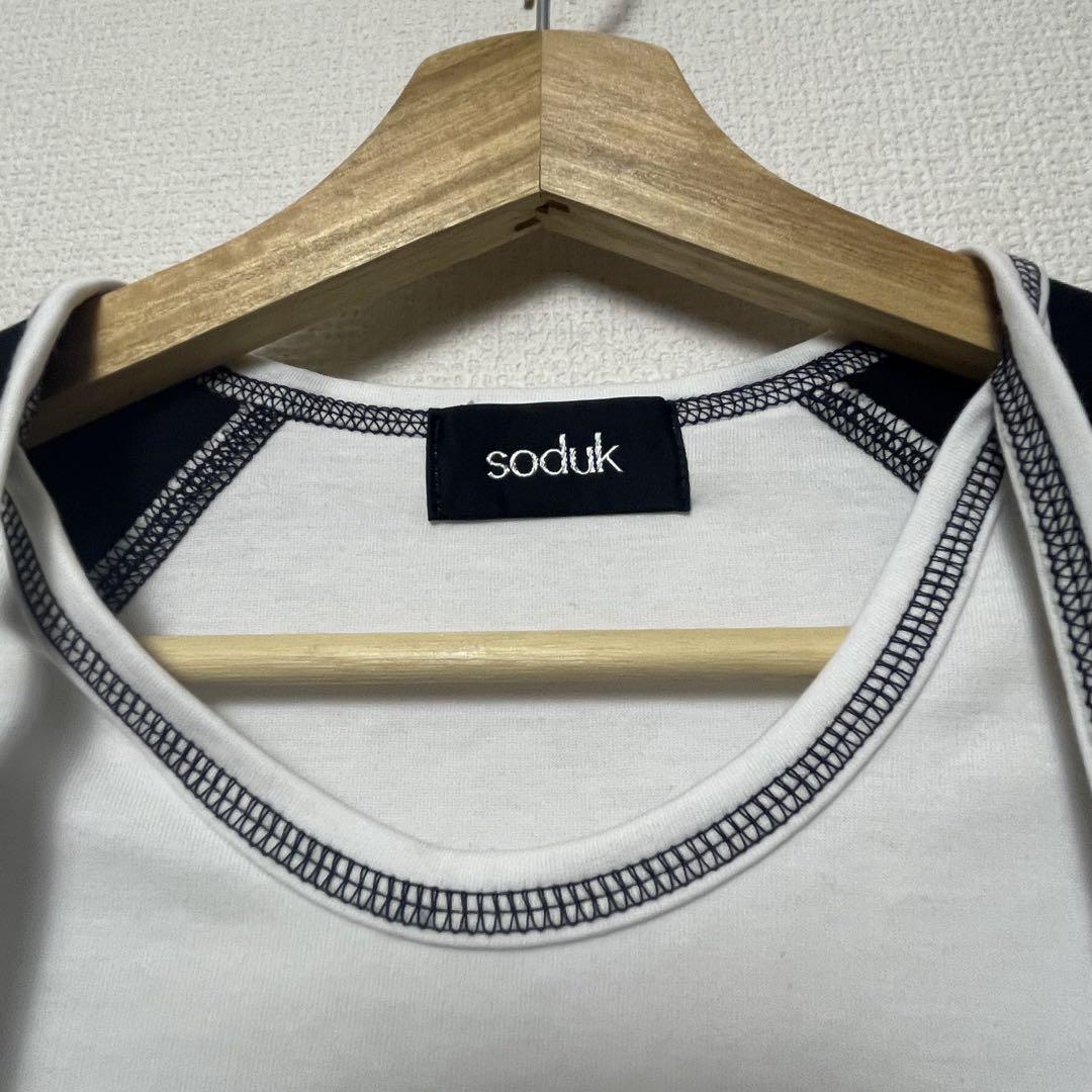 soduk 花柄リボン付きTシャツ【完売品】 soduk 花柄リボン付きTシャツ【完売品】 - メルカリ