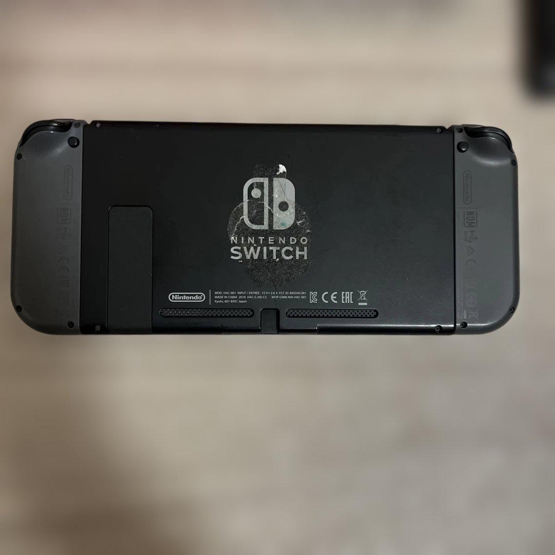 Nintendo Switch HAC-001 本体 グレー Amazon.co.jp: Nintendo Switch with Gray Joy‑Con - HAC-001