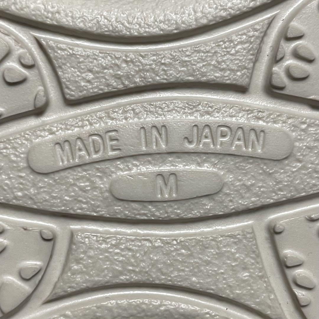 高井さんの靴　軽量　快適シューズ　サンダル　カットワーク　花柄　23.5cm M