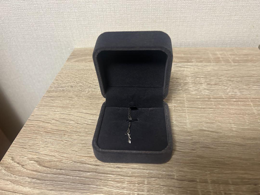 岡宮来夢　ネックレス　サインモチーフ
