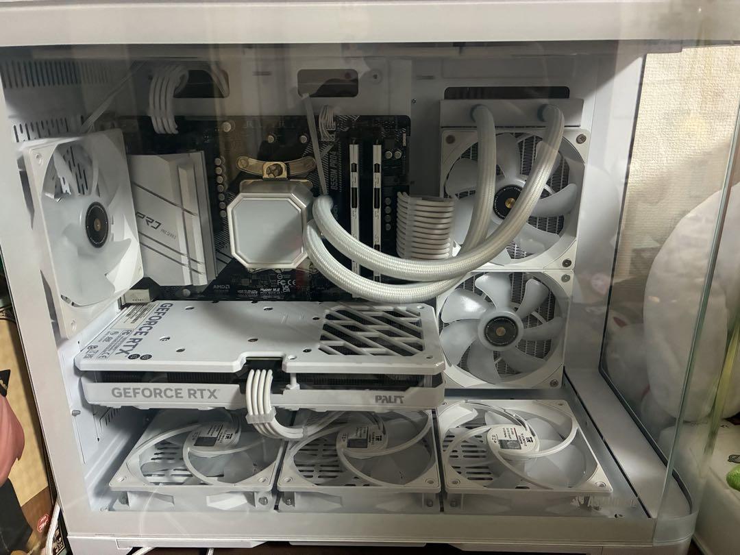 RTX4070 Ryzen5700X3D メモリ32GB