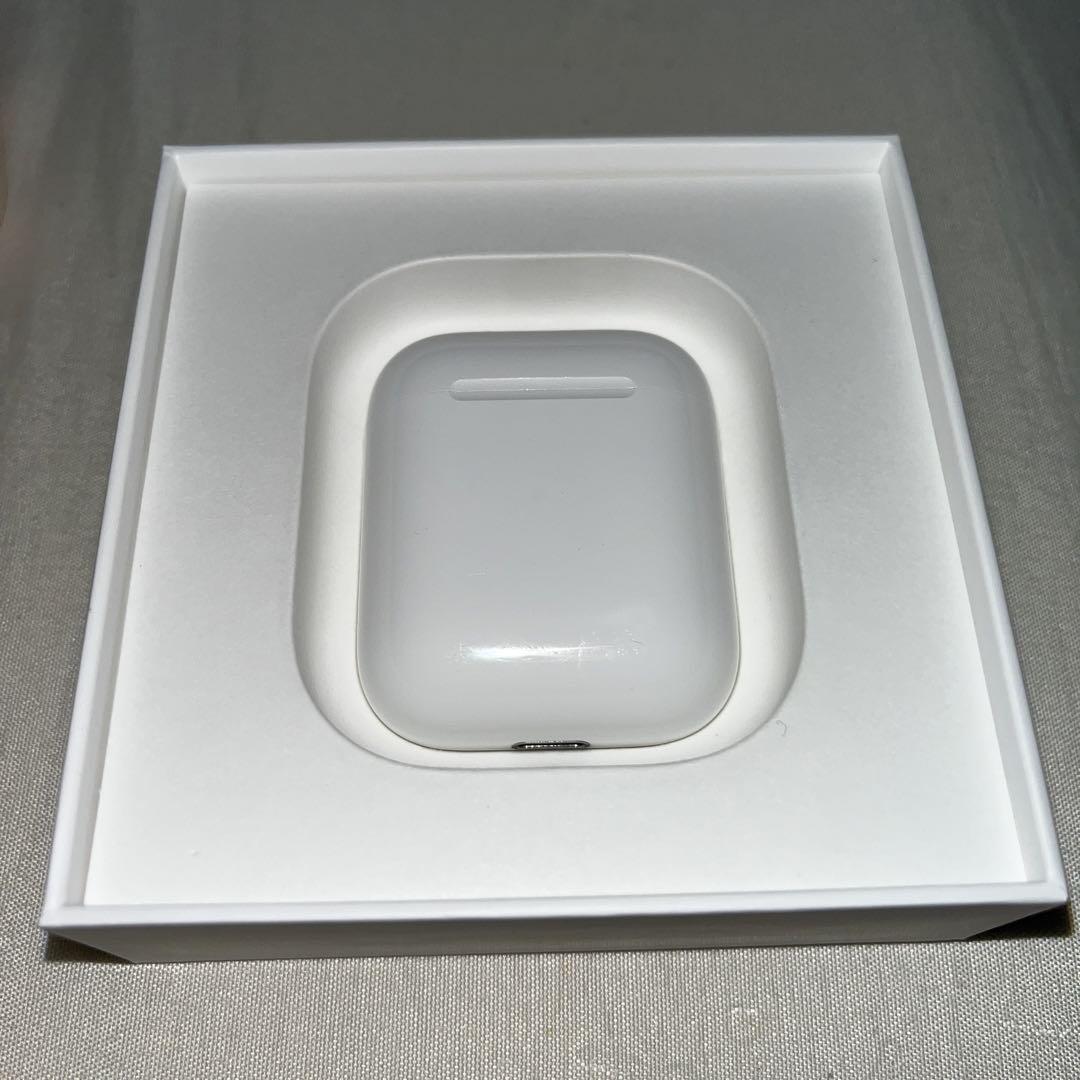 Apple AirPods (第2世代)・ケース付き