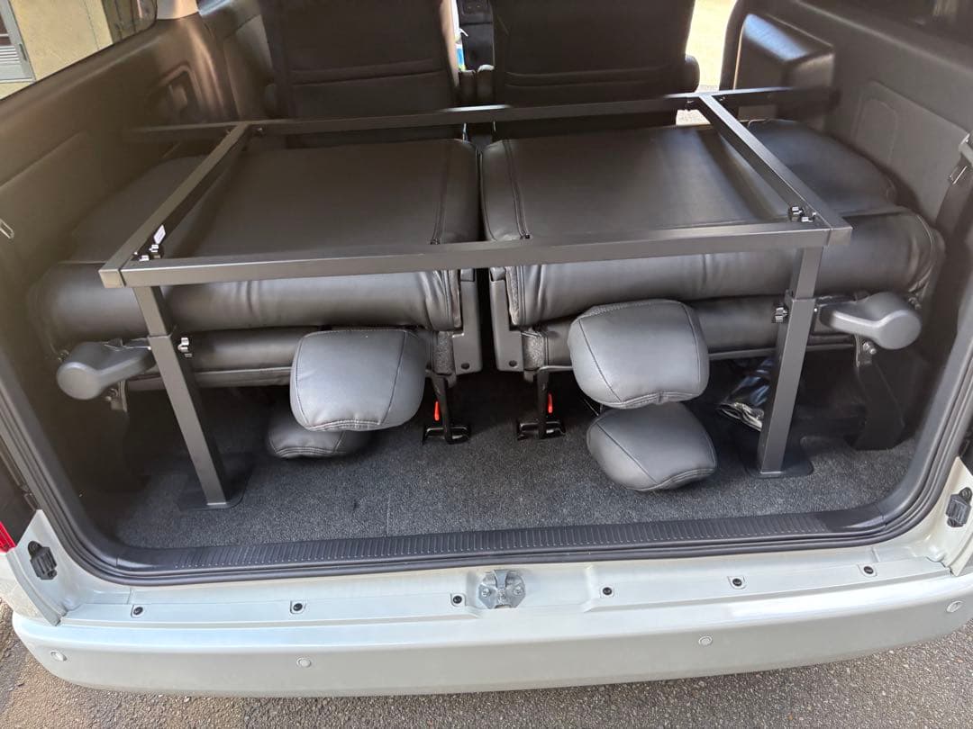 ハイエースワゴン ファインテックツアラーベッドキット