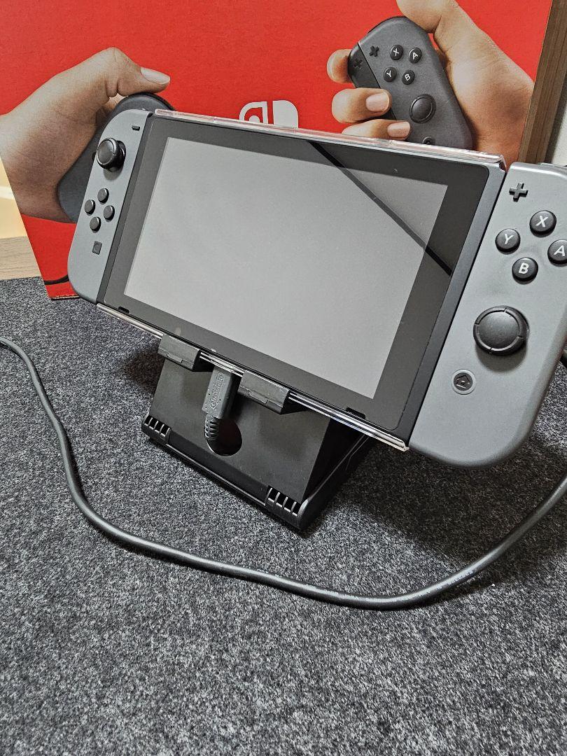 Nintendo Switch バッテリー強化版　グレー　おまけ付き