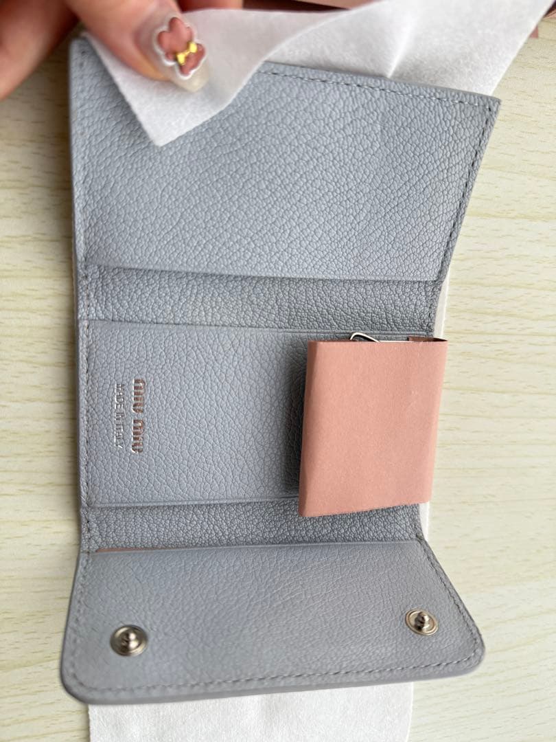 MIUMIU(ミュウミュウ) キーケース 6連 マドラスパール 6連キーケース MIUMIU(ミュウミュウ) キーケース 6連 マドラスパール 6連キーケース