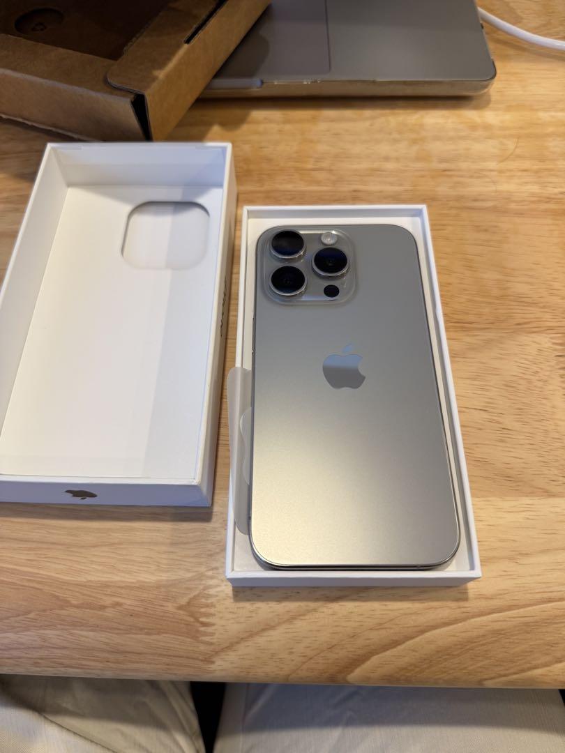 Apple iPhone 15 Pro ナチュラルチタニウム 256GB - メルカリ Apple iPhone 15 Pro ナチュラルチタニウム 256GB - メルカリ