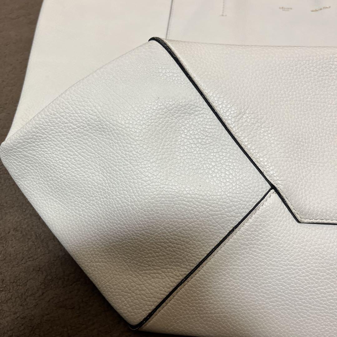 CELINE セリーヌ