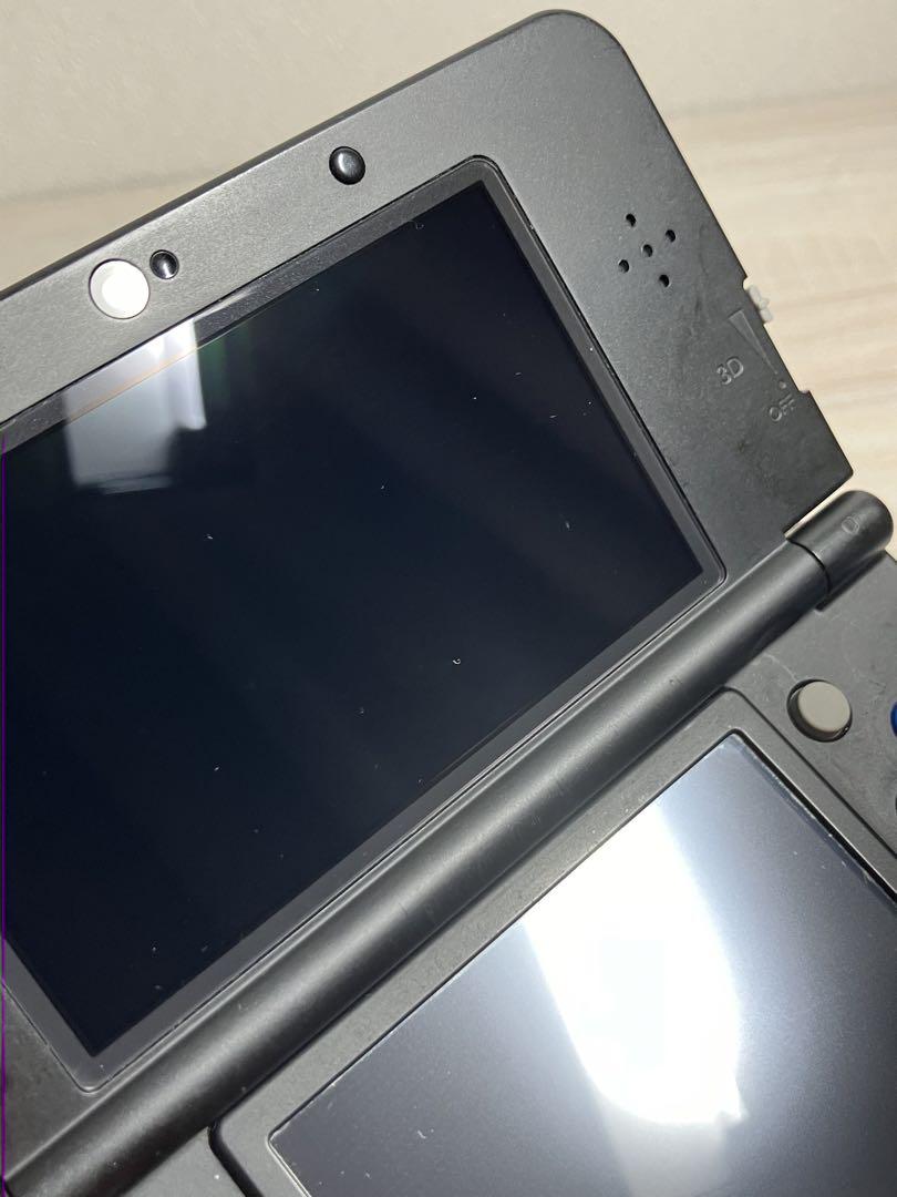 Newニンテンドー3DS ブラックきせかえマリオ