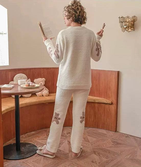 可愛いクマさん、モコモコ、ふわふわ、超暖かい、上下２点セットパジャマ！ブラウン