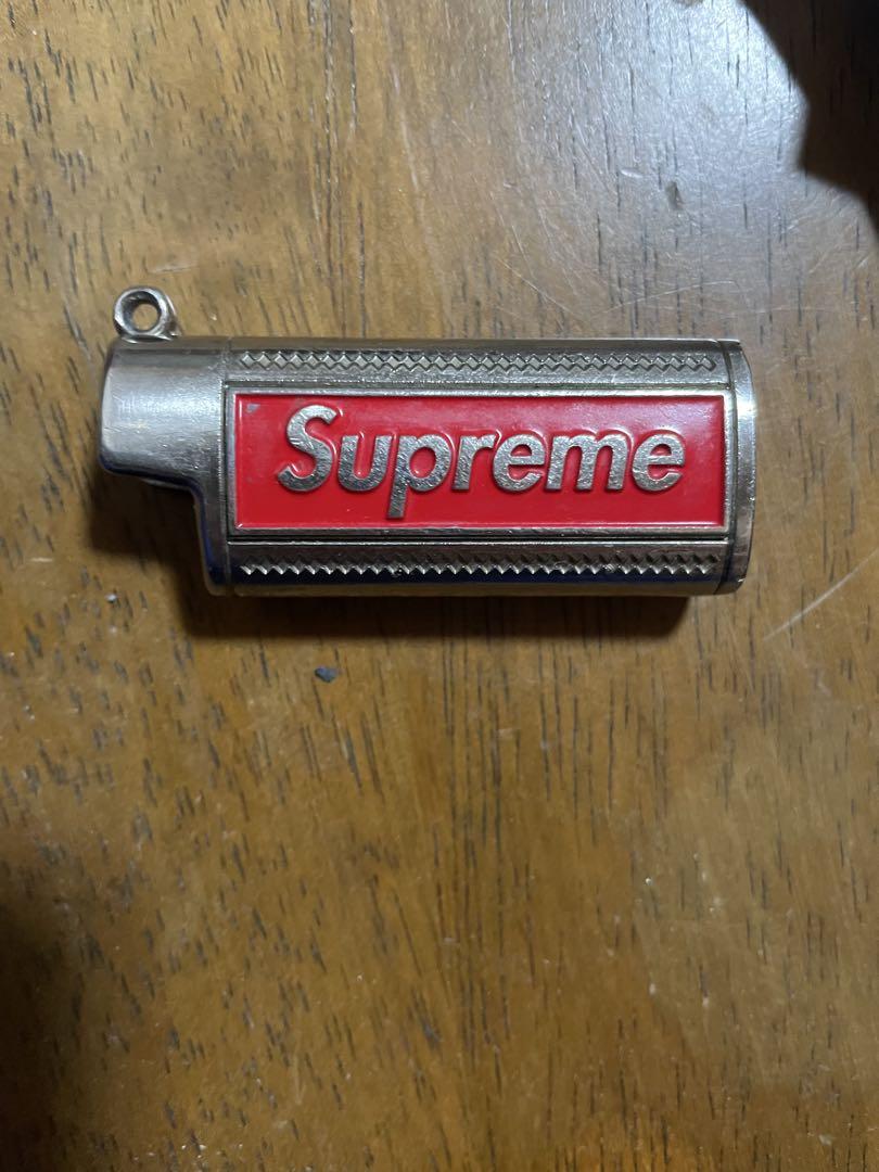 Supreme ライターキーホルダー レッド シルバー - メルカリ