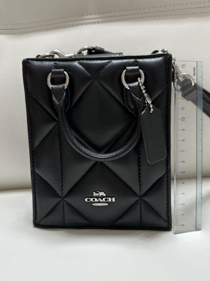 COACH キルティング　レザーショルダーバッグ