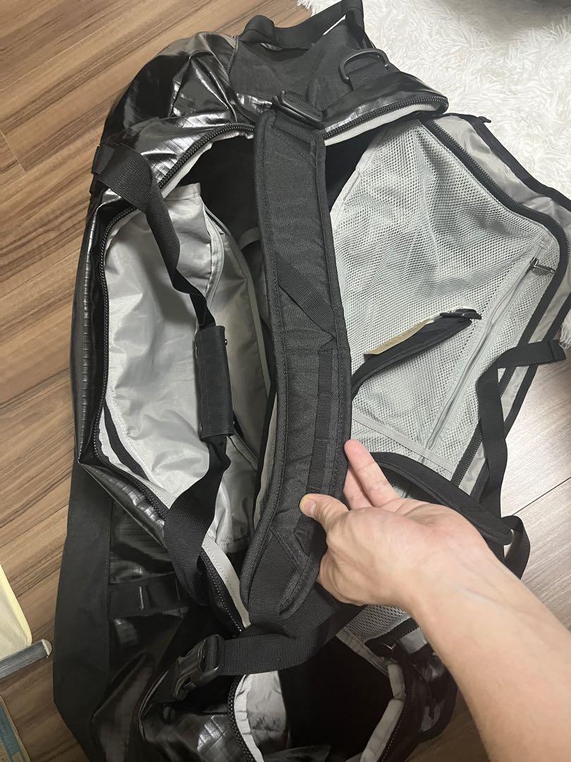 ブラックホール・ダッフル 100L