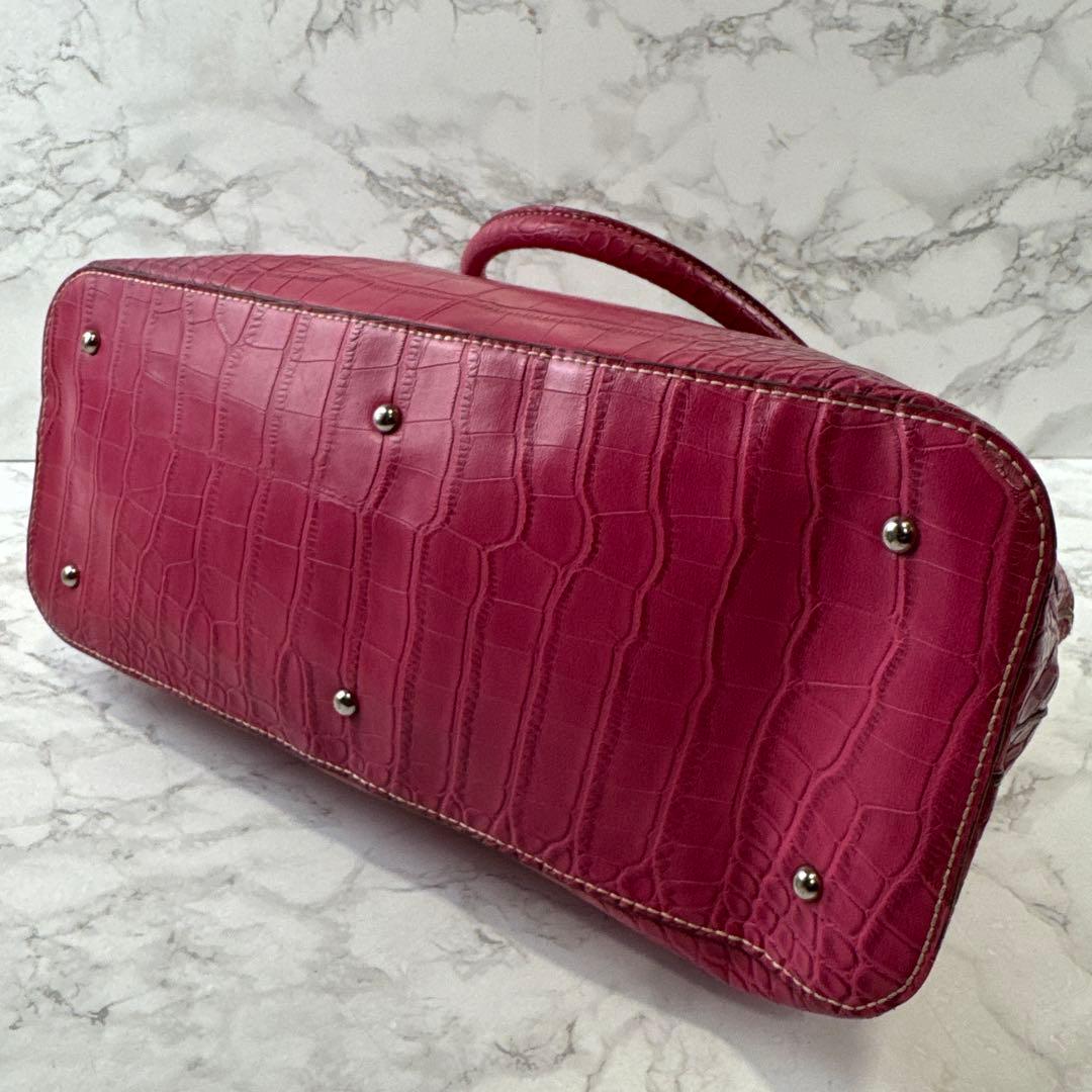 ほぼ未使用品 Tiara ティアラ クロコ型押しPUレザー ハンドバッグ ピンク N6133374606