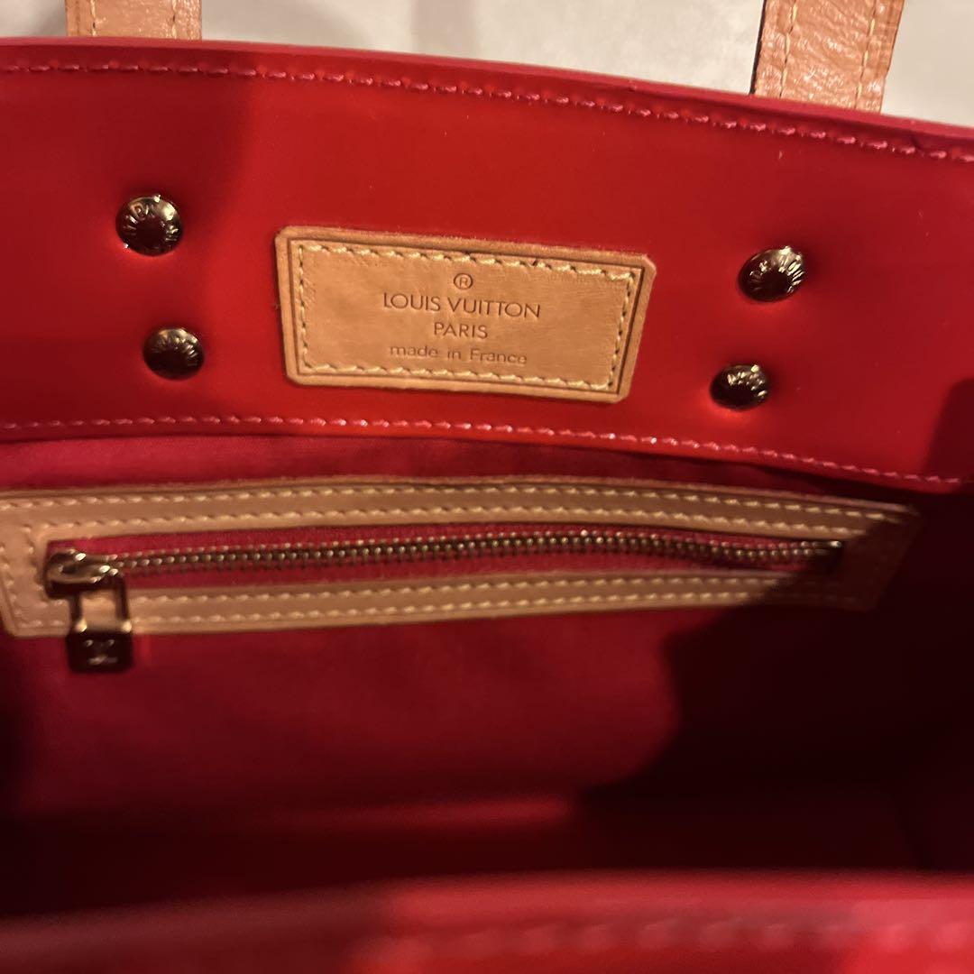 VUITTON