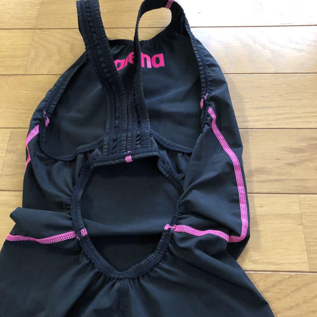 超美品　アリーナ競泳用水着　M