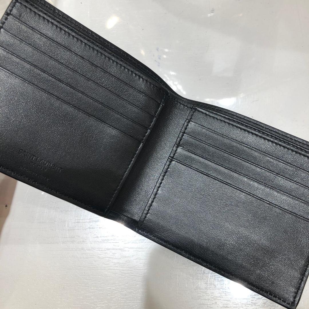 最安値挑戦 サンローラン 札入れ 二つ折り 星柄 美品 uRbyl-m53905670292 定番人気低価
