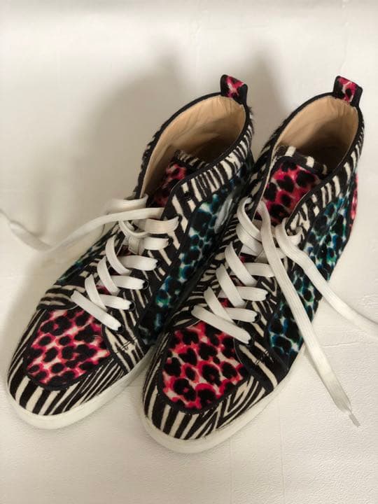 ルブタン　スニーカー