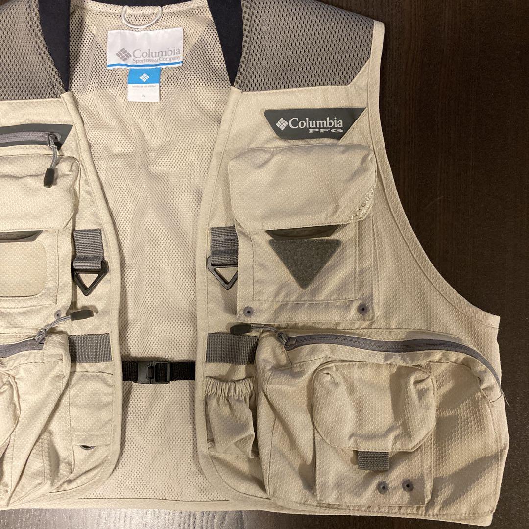 コロンビア(Columbia)PFG ヘンリーズフォークVベストS