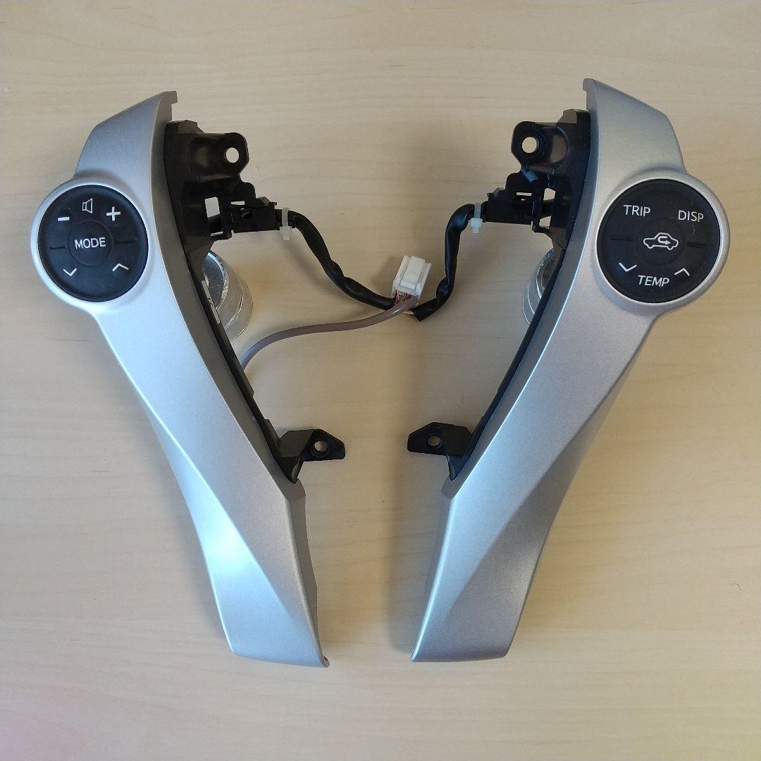 良品 プリウス30  前期  トヨタ純正      ステアリングスイッチ 良品 プリウス30 前期 トヨタ純正 ステアリングスイッチ - メルカリ