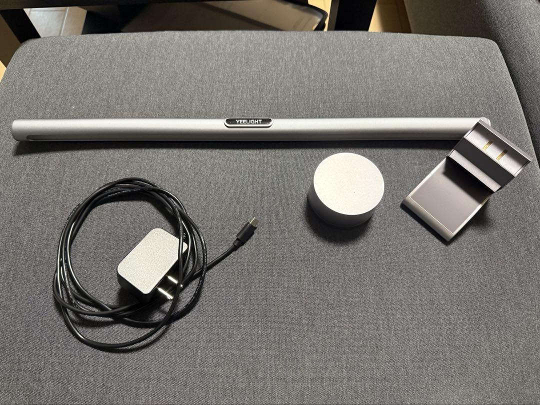 Yeelight モニターライト　レイザー Amazon.co.jp: Razer レイザーAether Monitor Light Bar