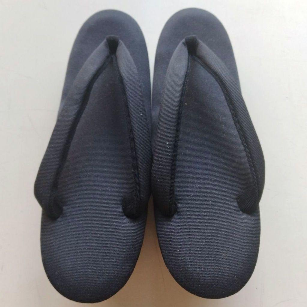 特注Sサイズ黒い厚底草履 合成繊維製 滑り止め付き