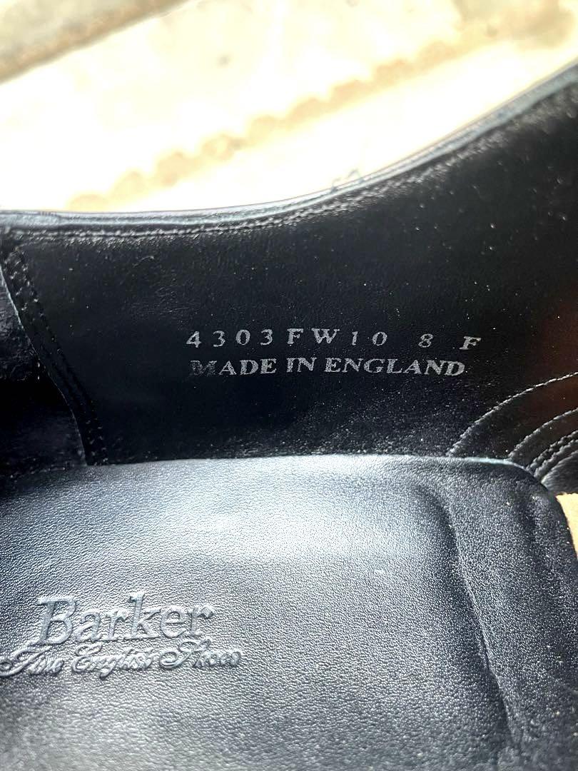 Barker England メダリオン　ストレートチップ　ドレスシューズ
