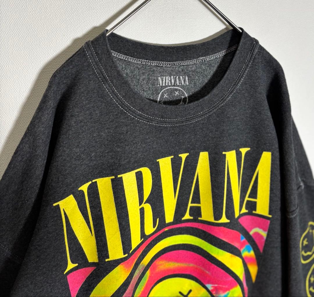 NIRVANAニルヴァーナ スマイル　プリント　裏起毛　スウェット