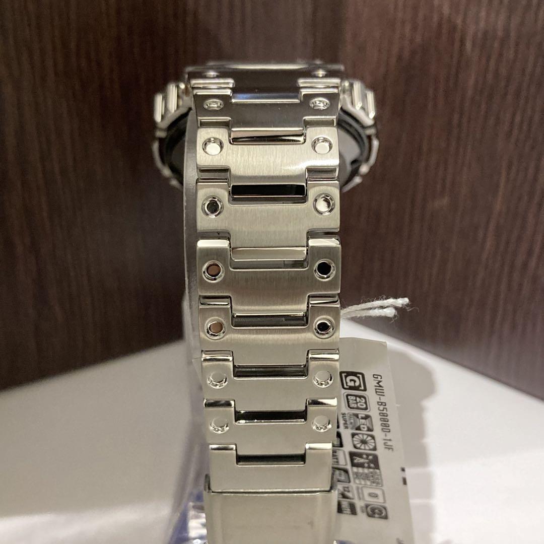 ［極美品］カシオ　G-SHOCK gmw-b5000d-1jf 希少 箱付き