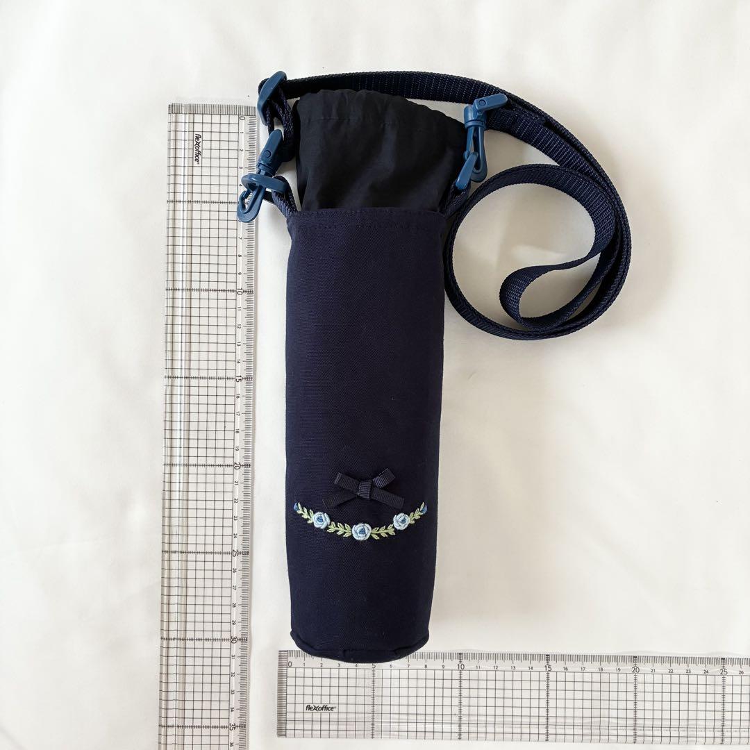 n＊様専用 手刺繍 水筒入れ 肩紐カバー ランチマット 携帯ケース