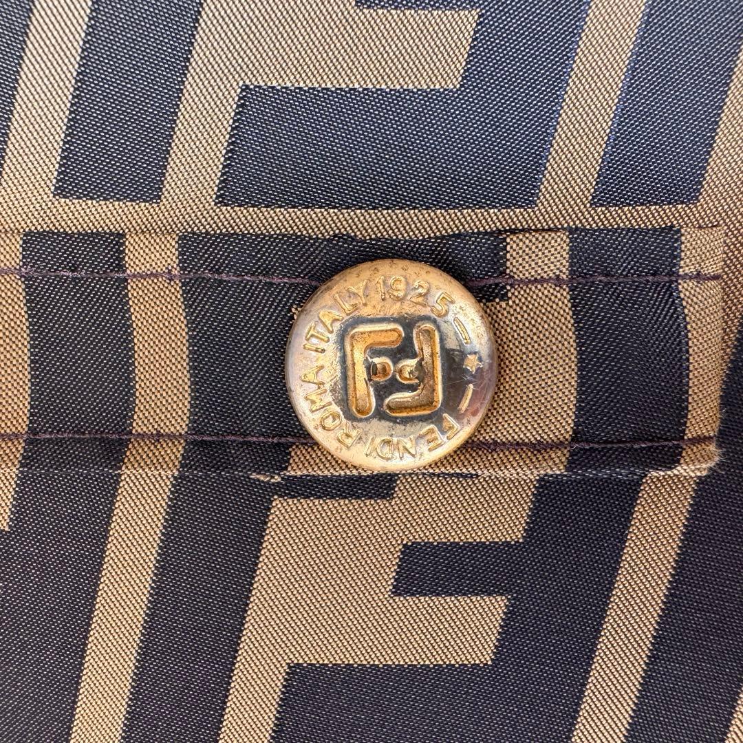 FENDIフェンディズッカ柄 ブラウン長傘