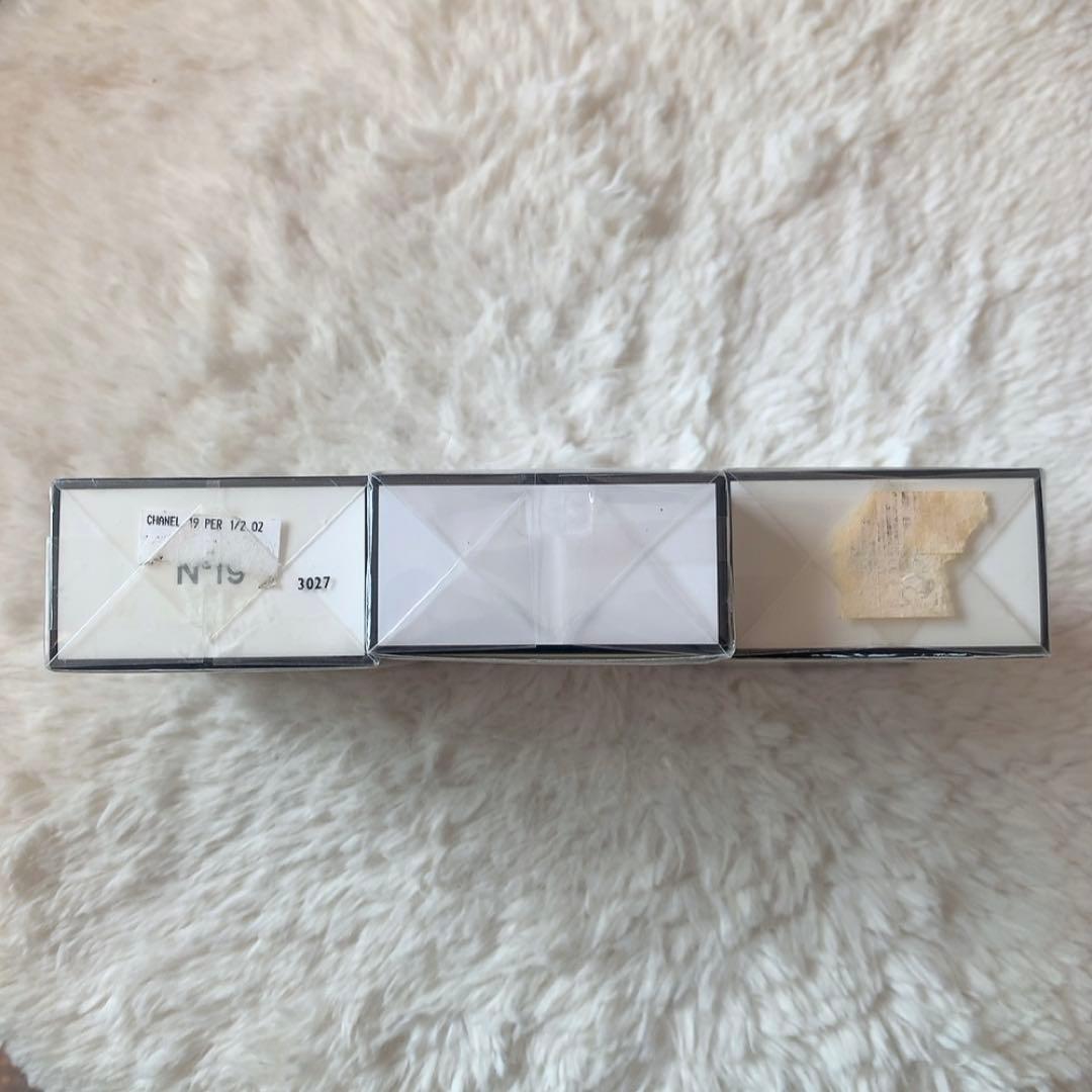 【新品未開封】CHANEL No.19 オードパルファム 50ml 14ml