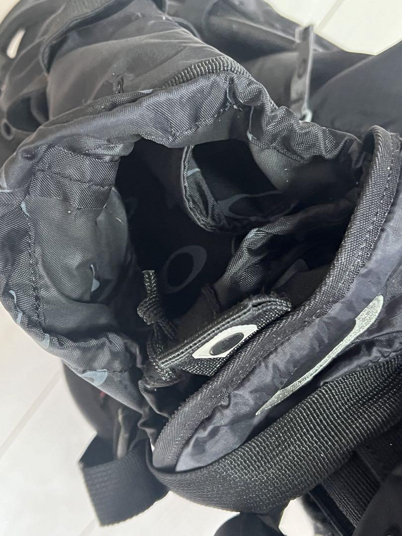 す*ー様 Oakley ダッフルバッグ 黒