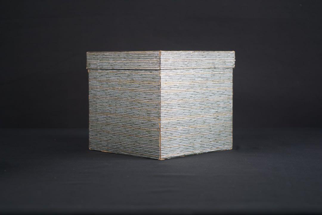 輪島塗 三段 重箱 共箱 漆器 未使用 美品 輪島塗 重箱 三段重 無地 塗太郎 美品 共箱 朱 - メルカリ