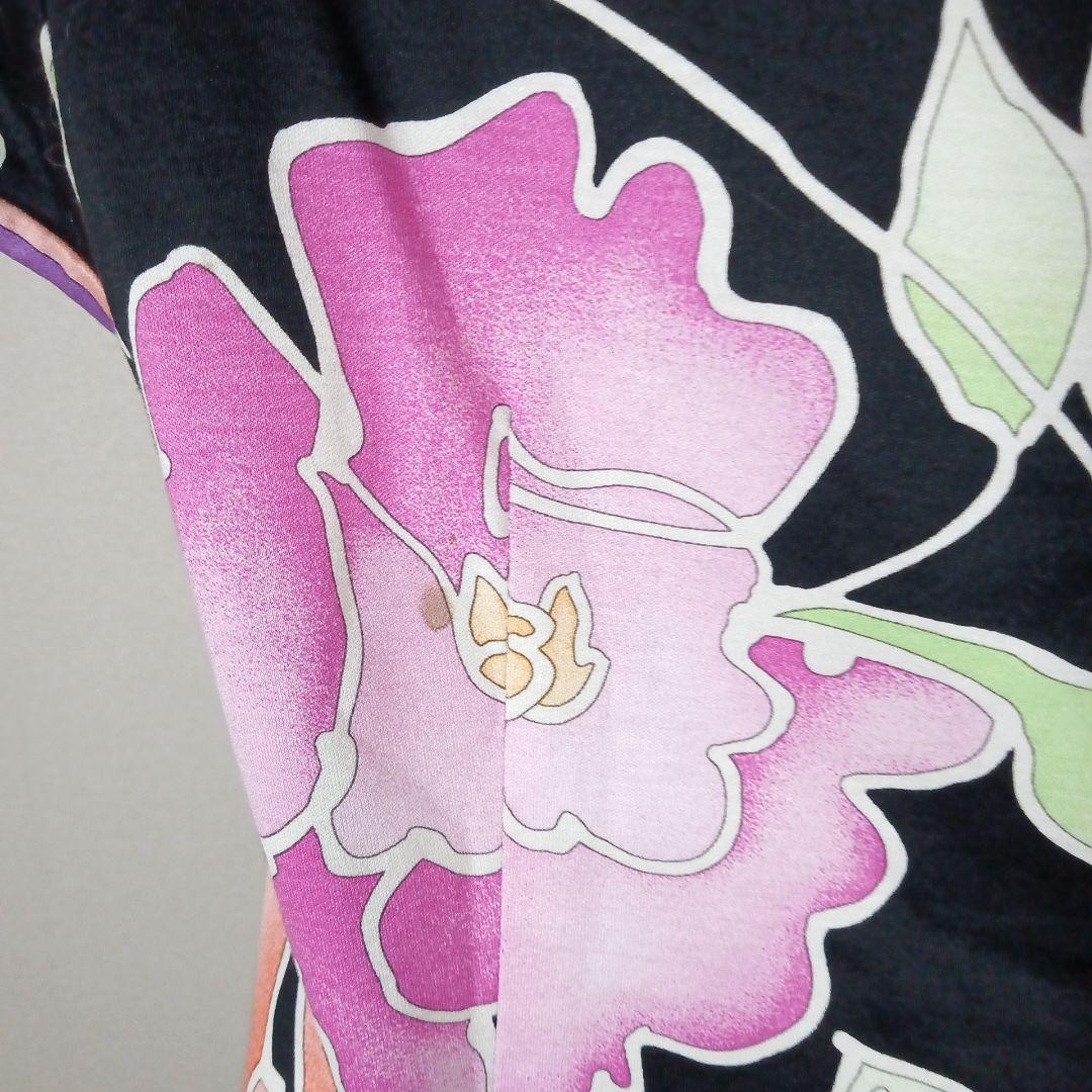 な970超美品　レオナールファッション　カットソー　Tシャツ　M　花柄　総柄