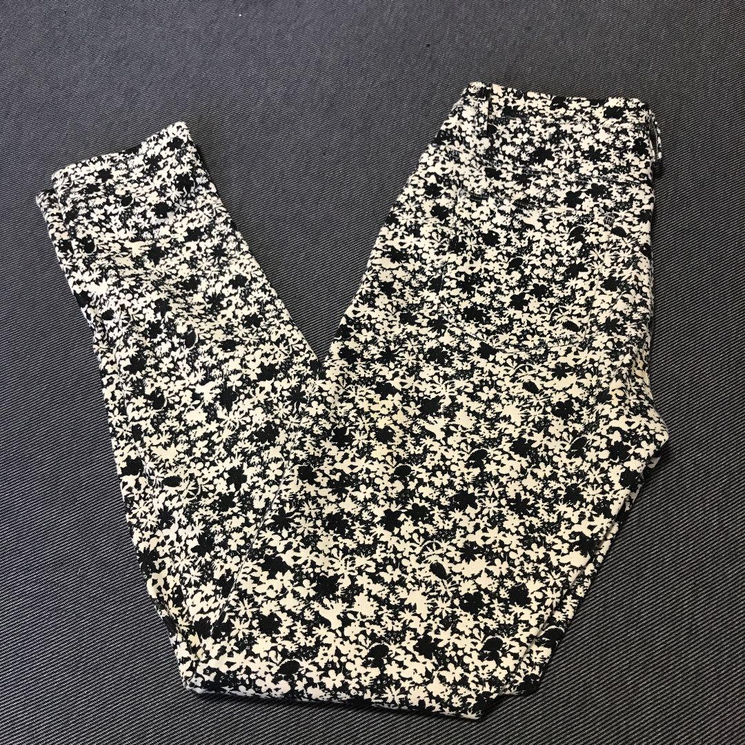 メルカリ レディース パンツ スパッツ Uniqloユニクロ Mサイズ 花柄 ウエストゴム カジュアルパンツ 555 中古や未使用のフリマ メルカリ レディース パンツ スパッツ Uniqloユニクロ Mサイズ 花柄 ウエストゴム カジュアルパンツ 555 中古や未使用のフリマ