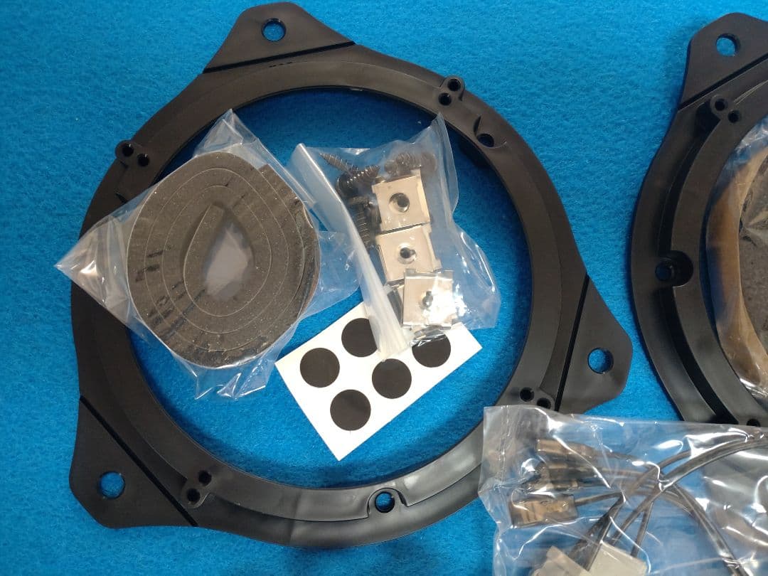 スズキ 現行エブリイ(DA17V)　社外フロントスピーカー2WAY 新品