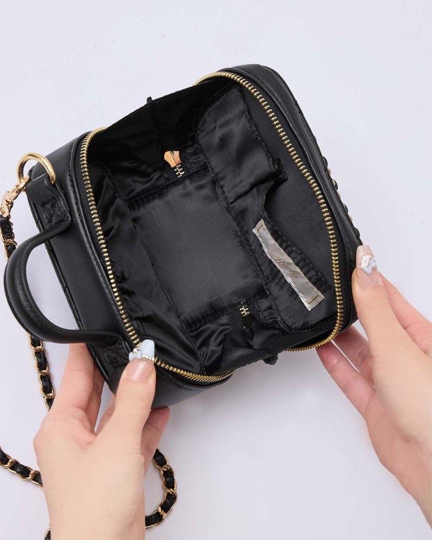 専用絶対的厳守♥最新Radyバニティバッグ 黒と白２点セット新品未使用未開封