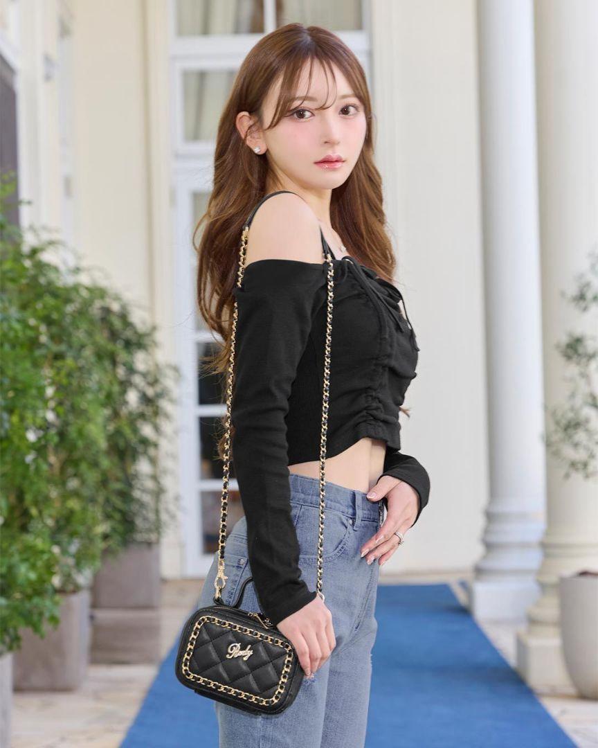 専用絶対的厳守♥最新Radyバニティバッグ 黒と白２点セット新品未使用未開封