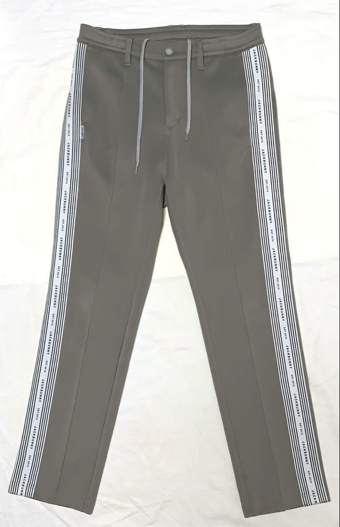 トラックパンツ