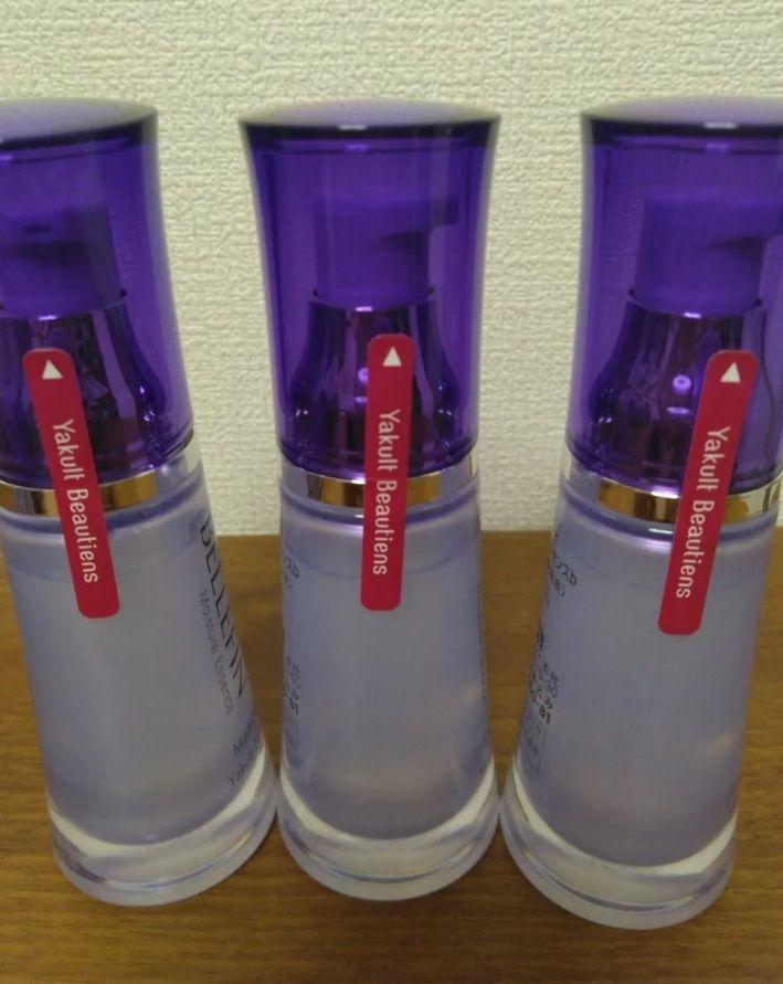 ヤクルト化粧品　ベルフェモイスチュアエッセンス　35ml