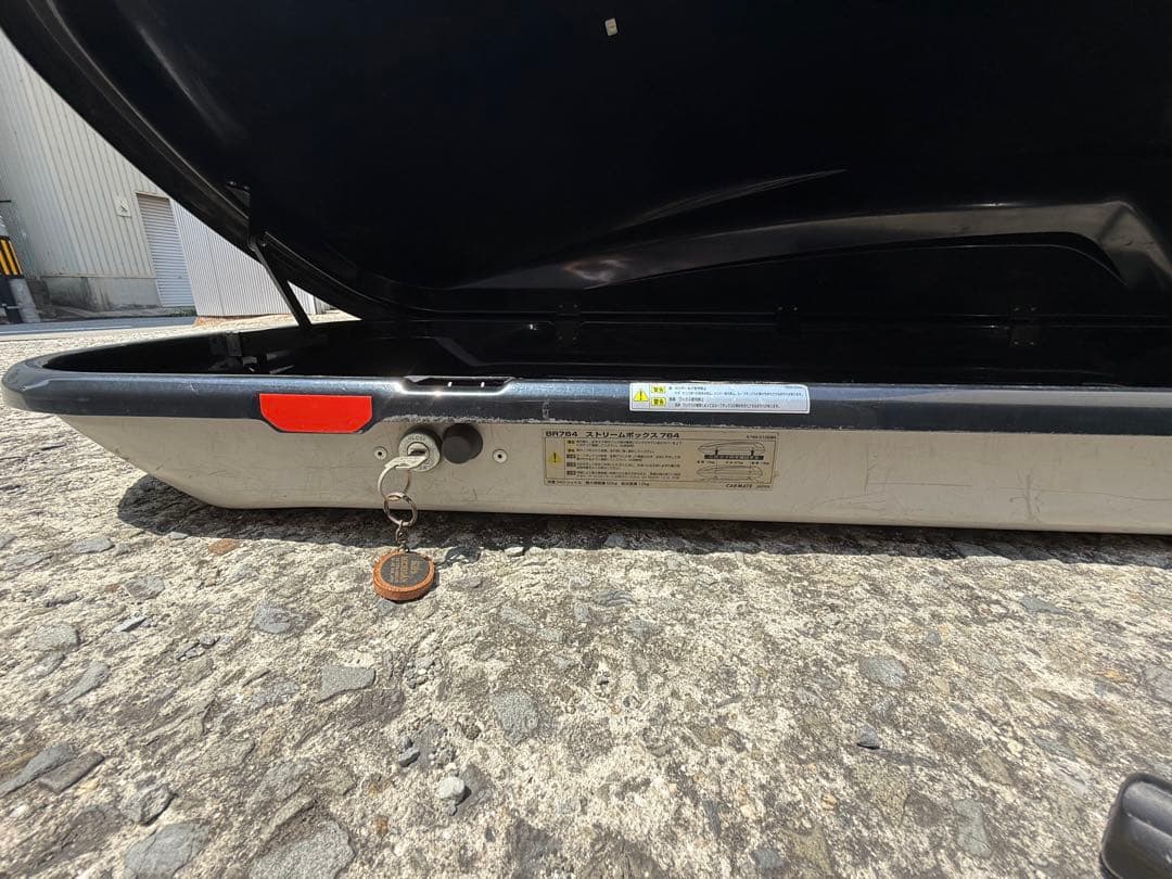 ルーフボックスINNOVA GLOBAL