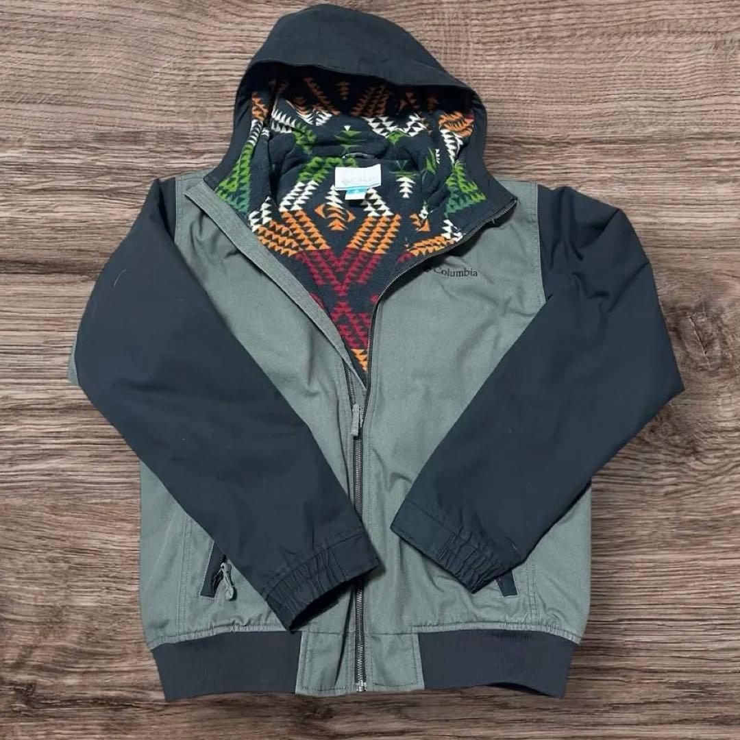 Columbia フード付きジャケット XLサイズ